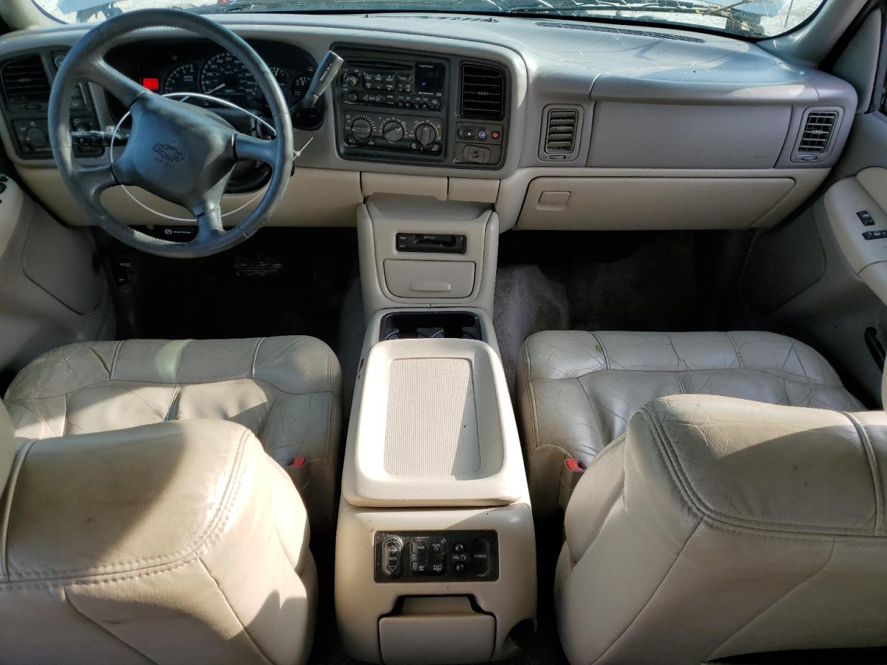 2002 Chevrolet Suburban - Image 8