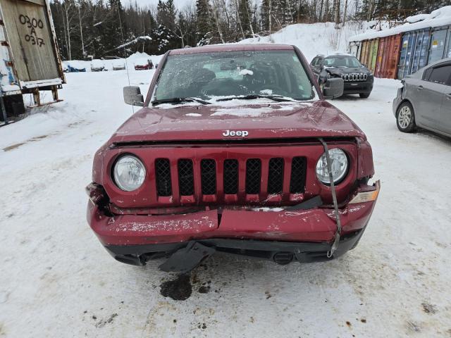 Паркетники JEEP PATRIOT 2015 Червоний