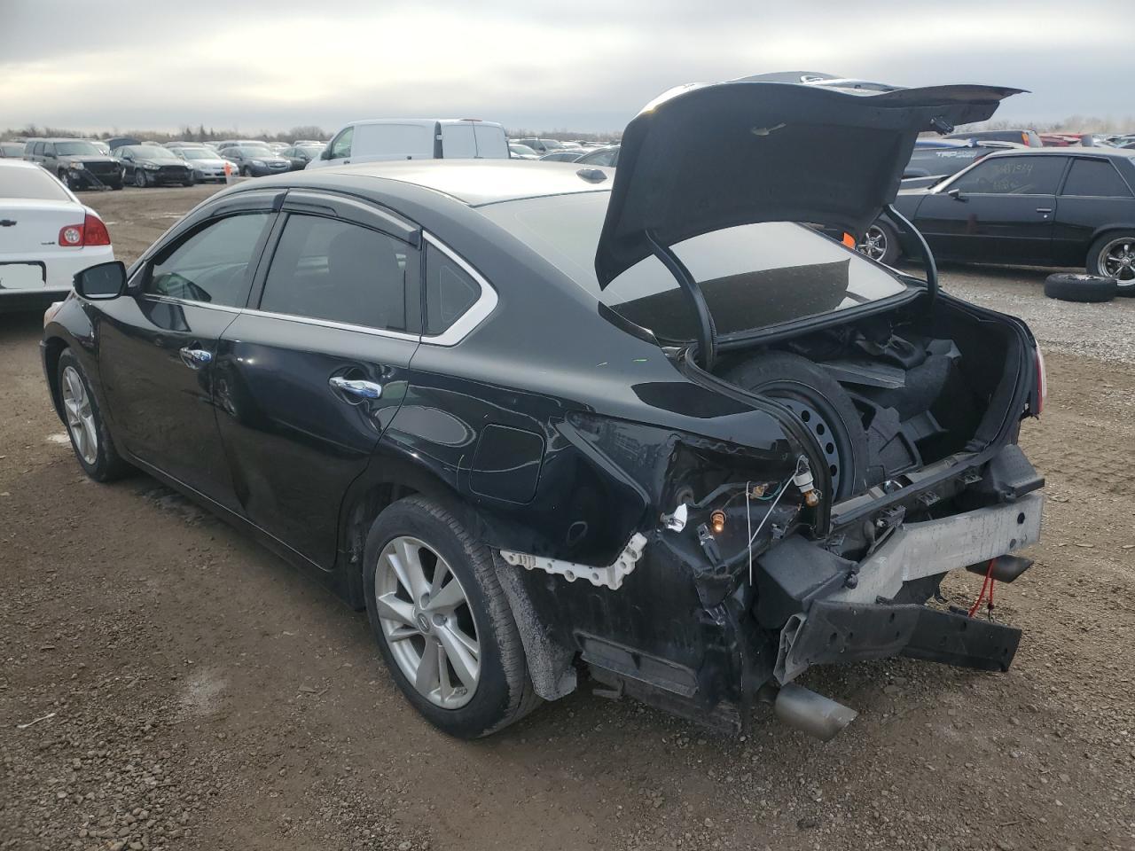 2013 Nissan Altima - Image 2