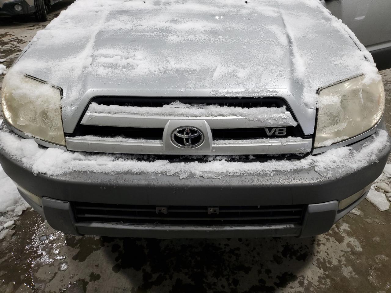 2003 Toyota 4Runner - Image 12