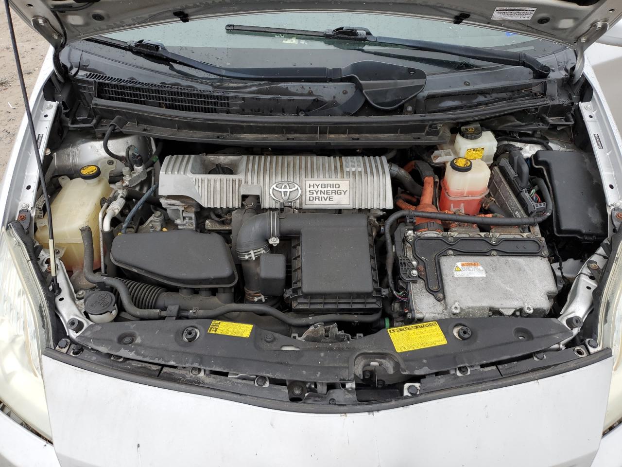 2010 Toyota Prius - Image 12