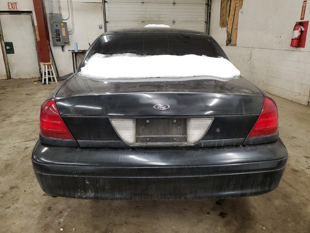 2008 Ford Crown Victoria - Image 6