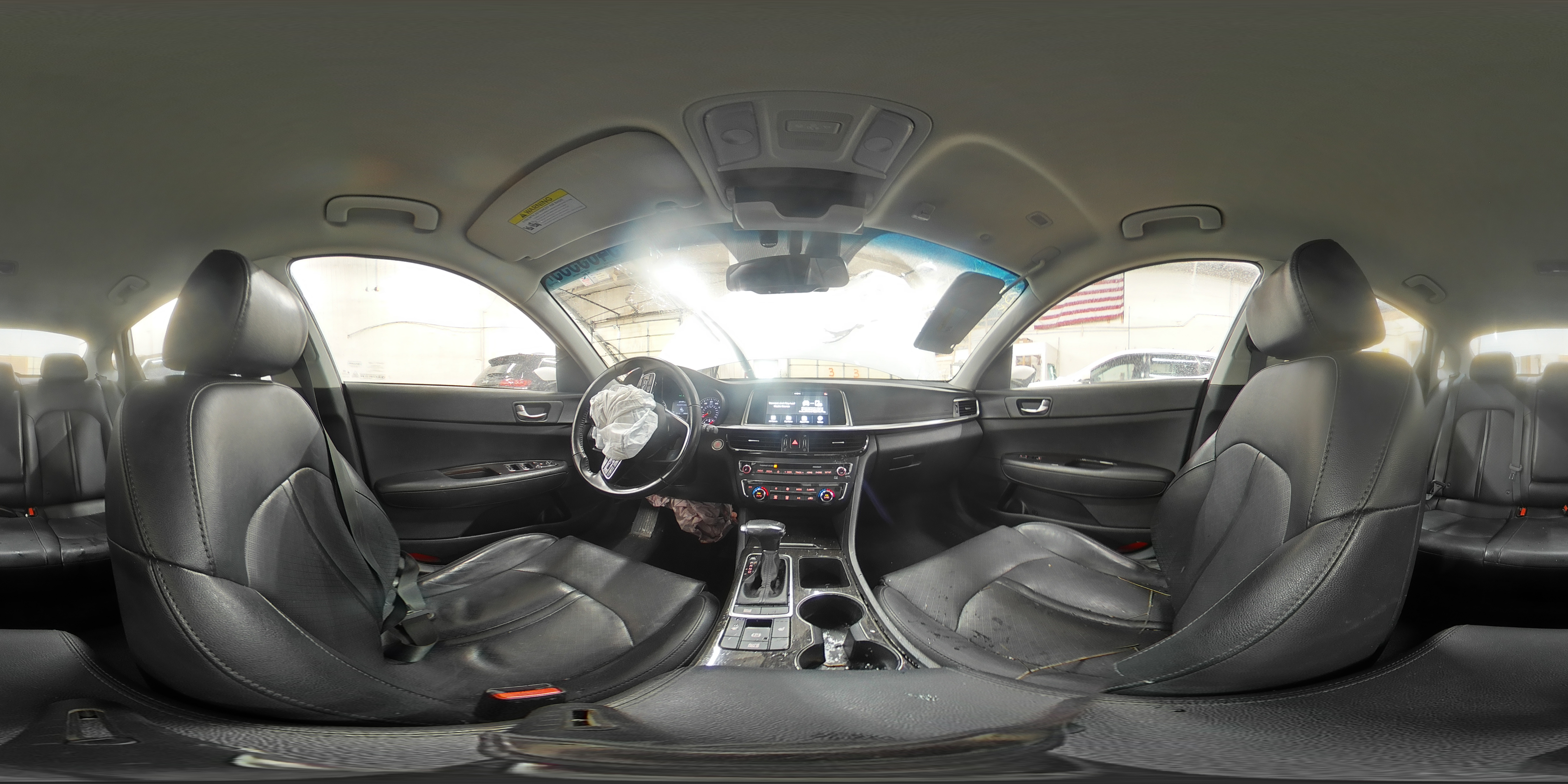 2020 Kia Optima - Image 13