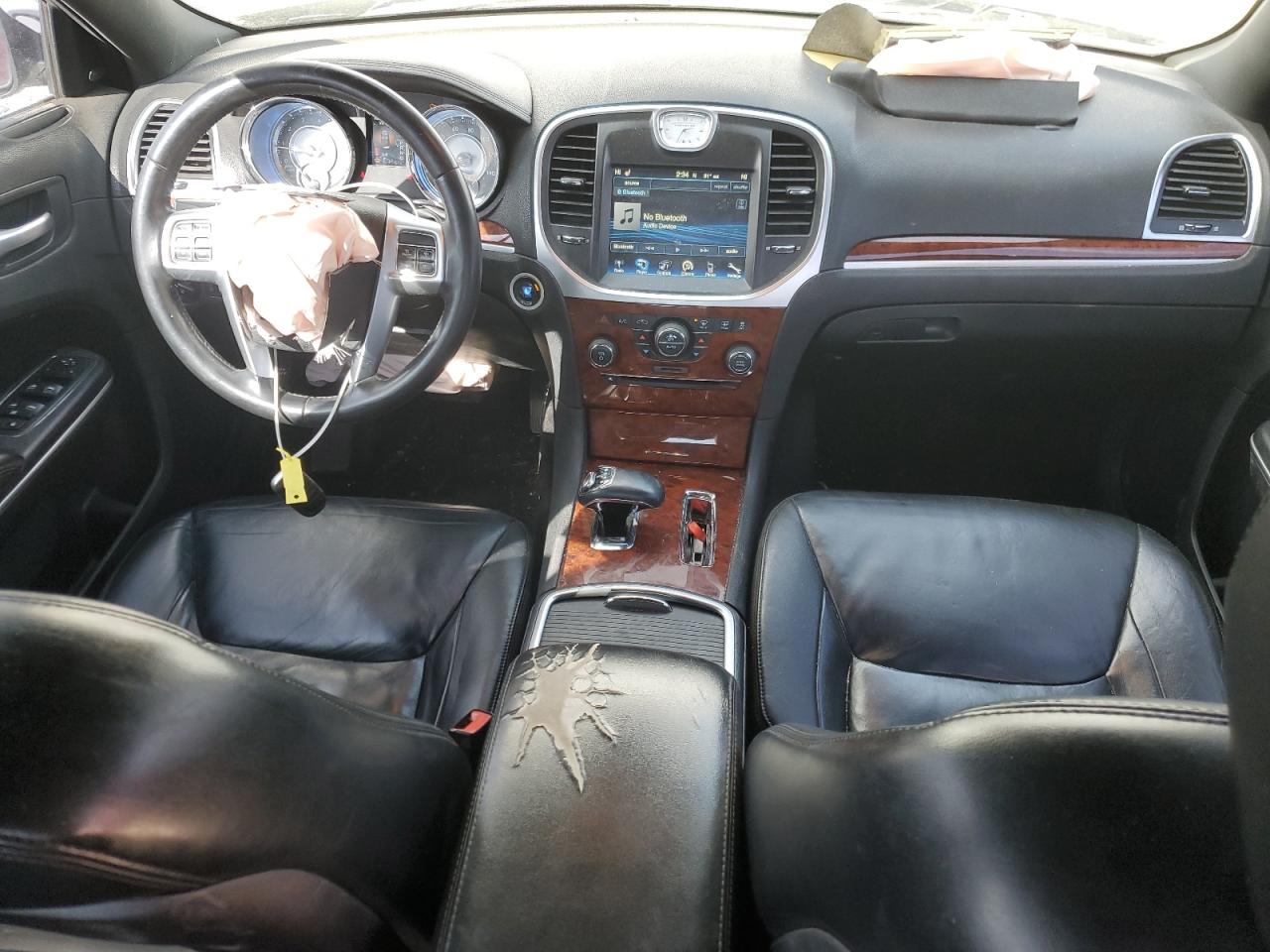 2012 Chrysler 300 - Image 8