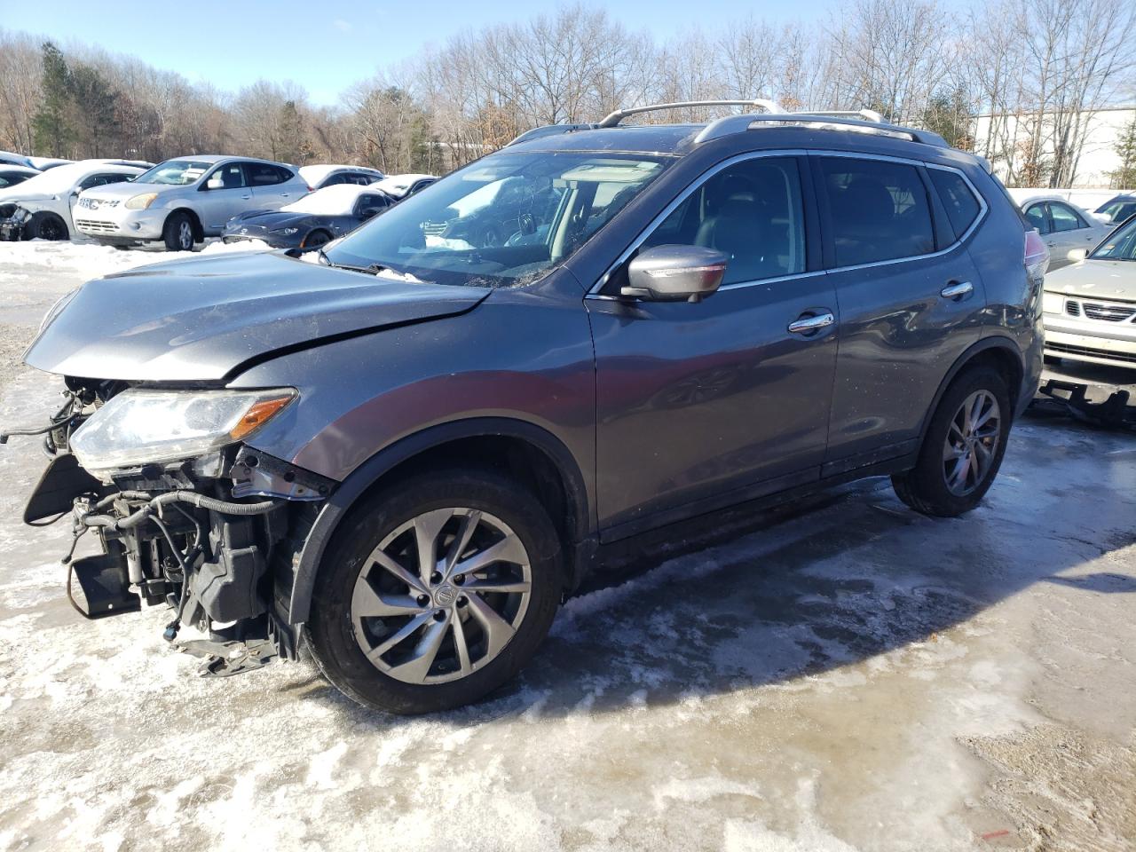 2015 Nissan Rogue - Image 1