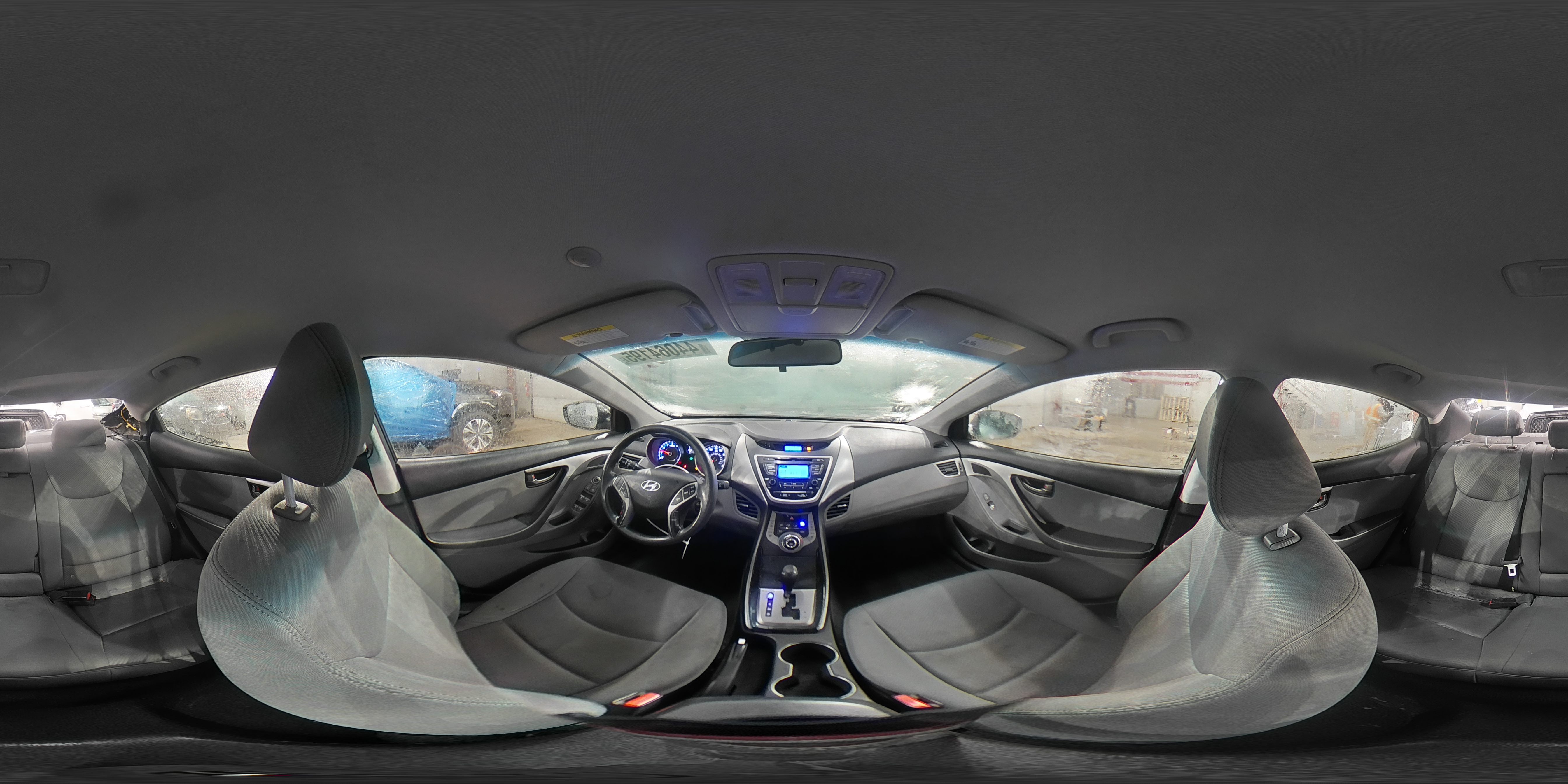 2013 Hyundai Elantra - Image 14