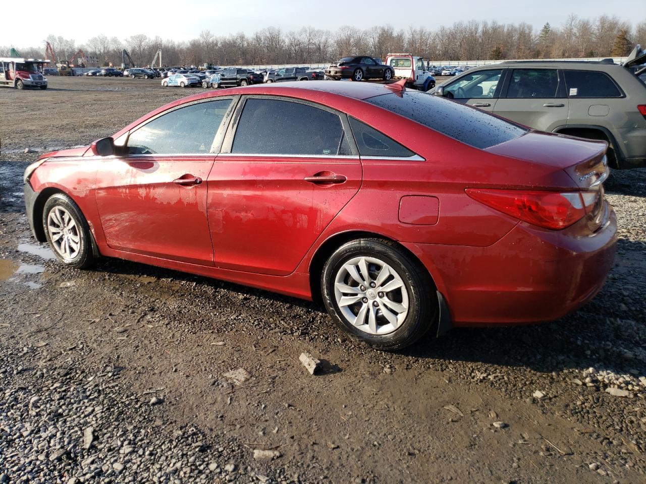 2011 Hyundai Sonata - Image 2