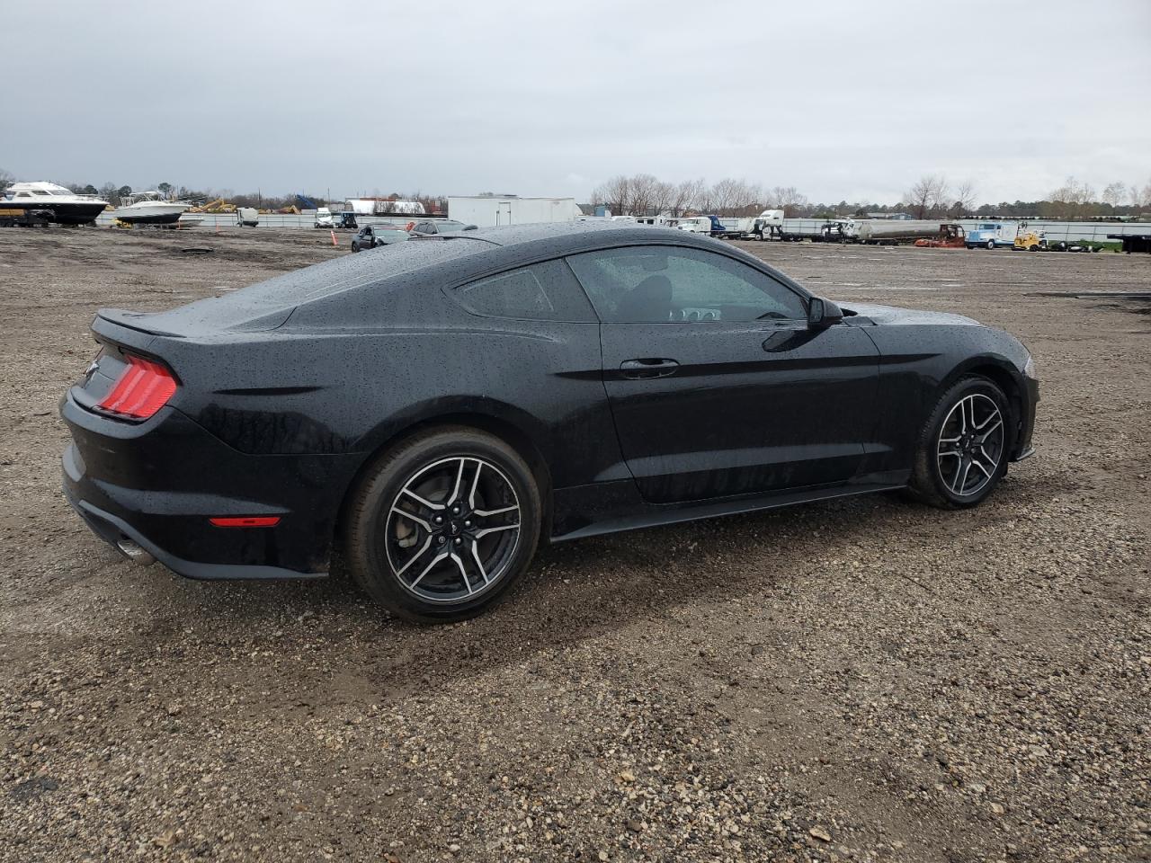 2019 Ford Mustang - Image 3