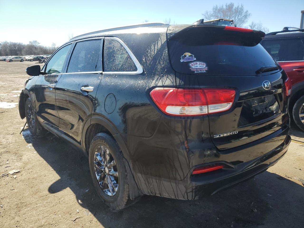 2016 Kia Sorento - Image 2