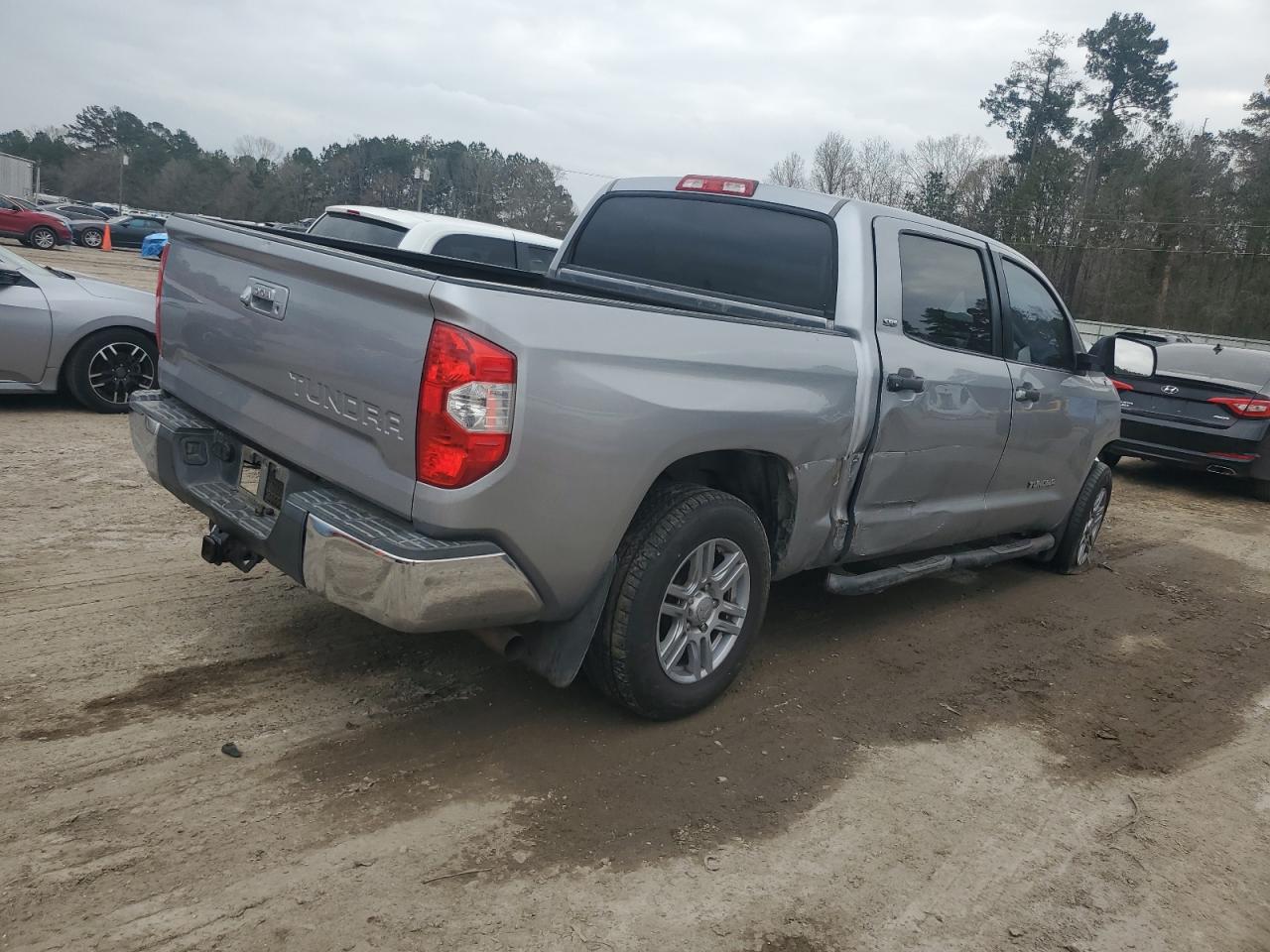 2015 Toyota Tundra - Image 3