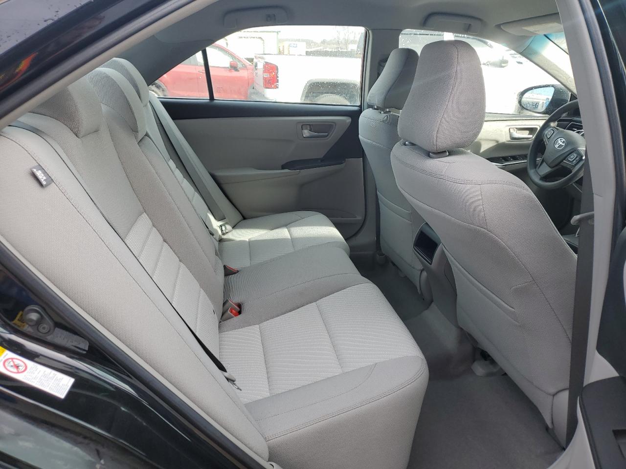 2016 Toyota Camry - Image 10