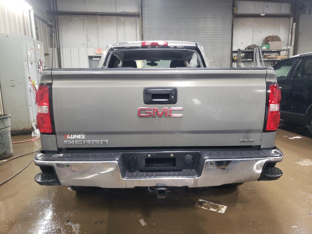 2017 GMC Sierra - Image 6