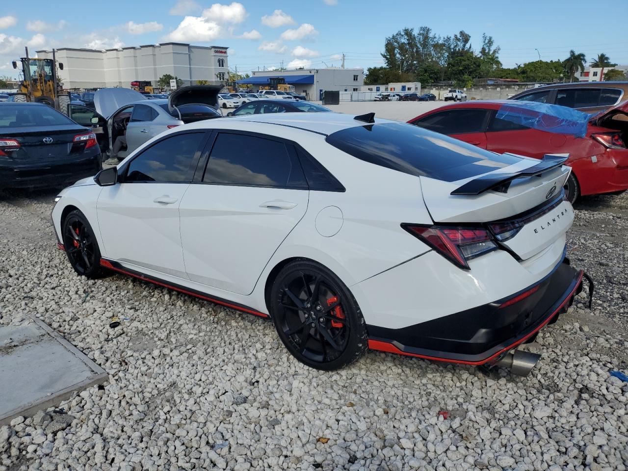 2024 Hyundai Elantra - Image 2