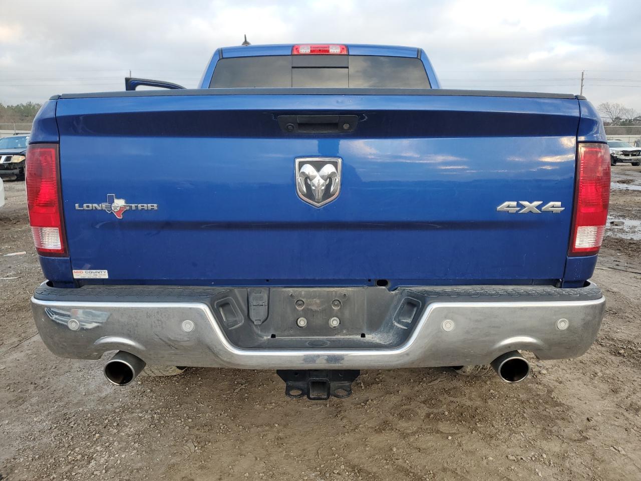 2016 RAM 1500 - Image 6