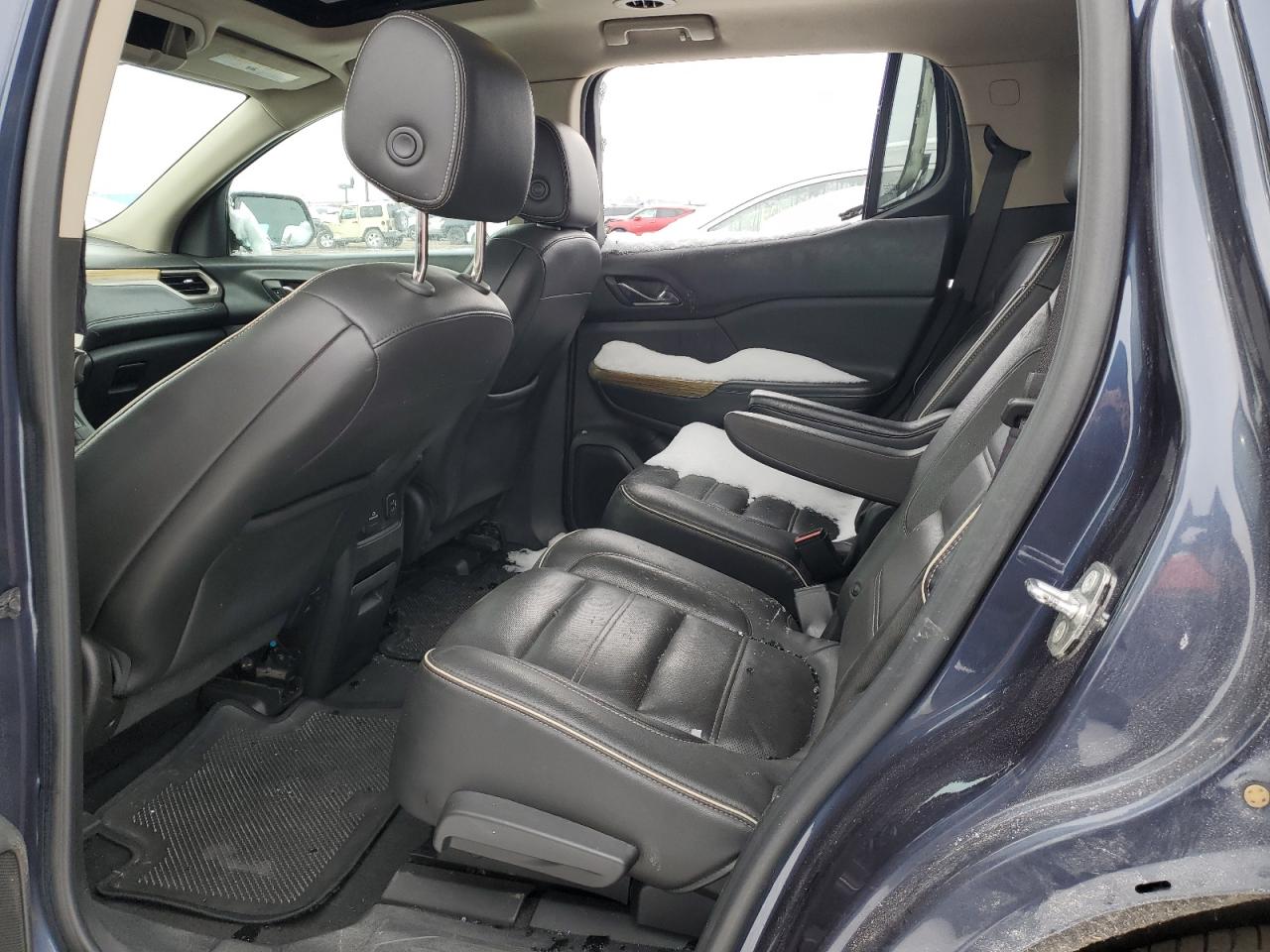 2018 GMC Acadia - Image 10