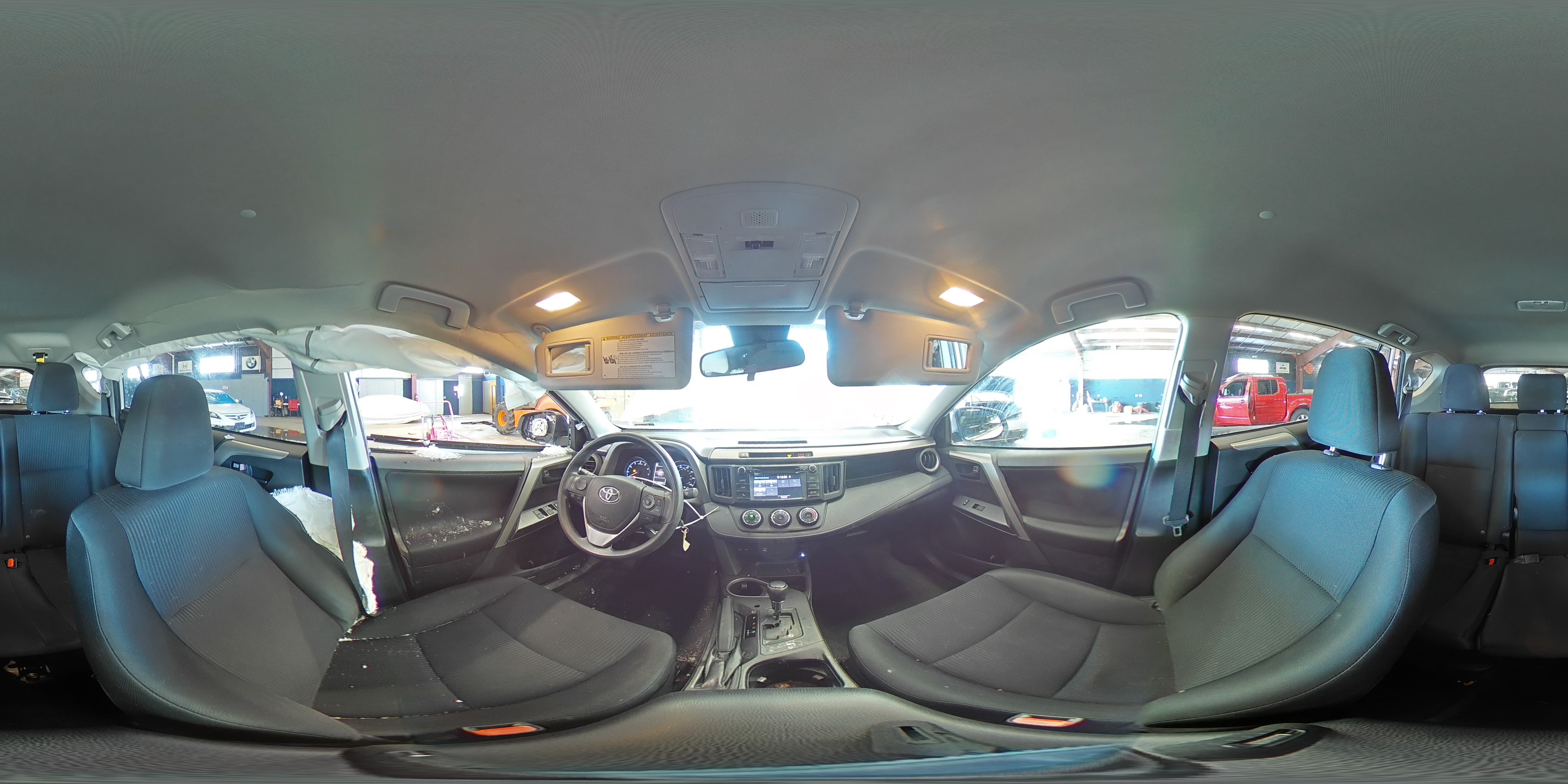 2018 Toyota RAV 4 - Image 14