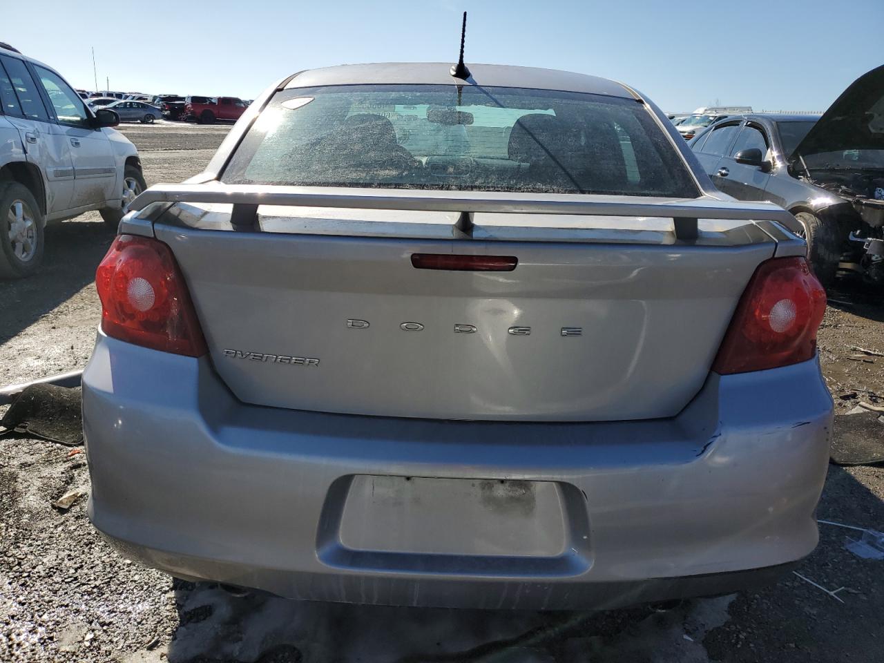 2014 Dodge Avenger - Image 6