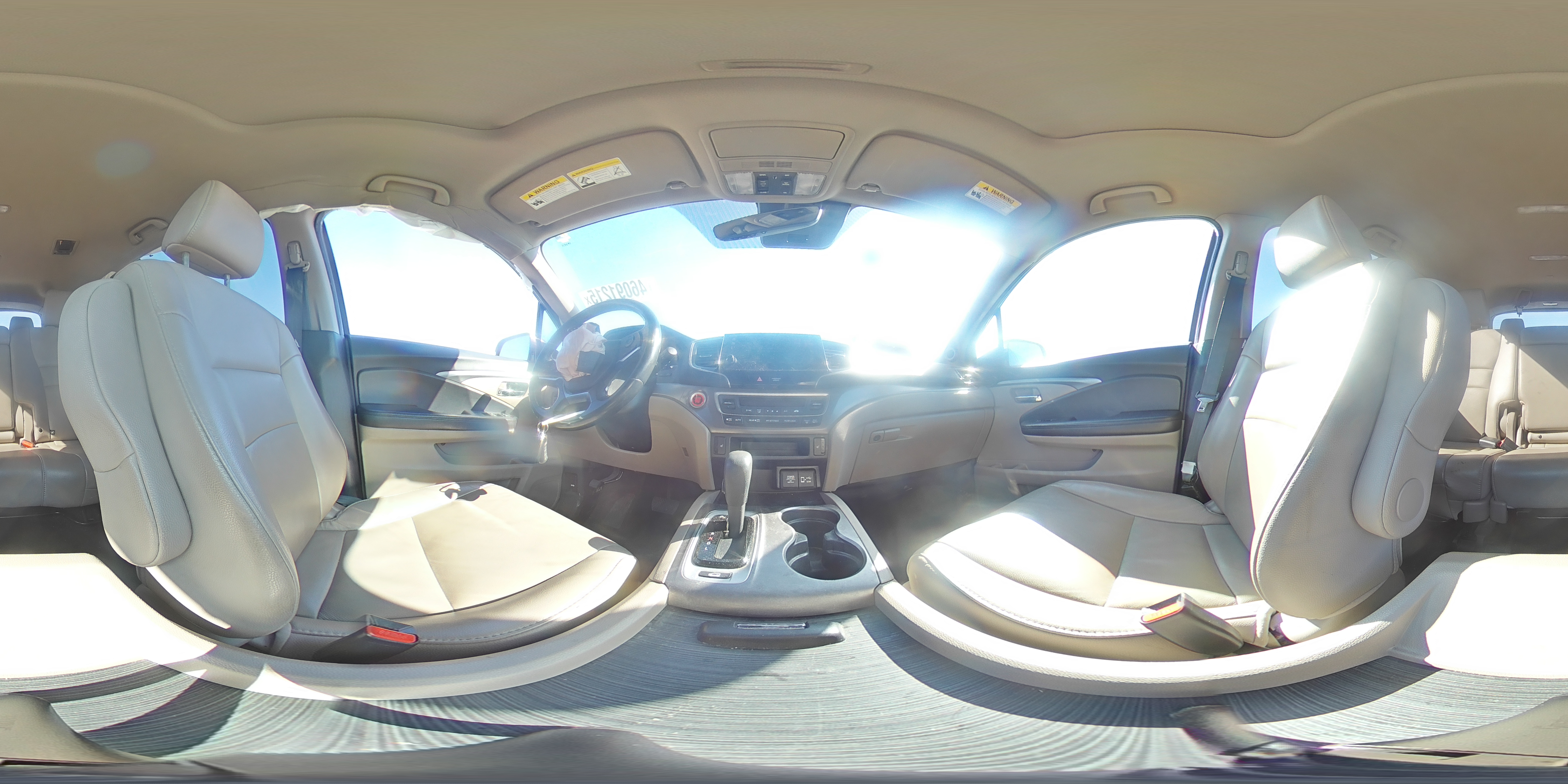 2019 Honda Pilot - Image 14
