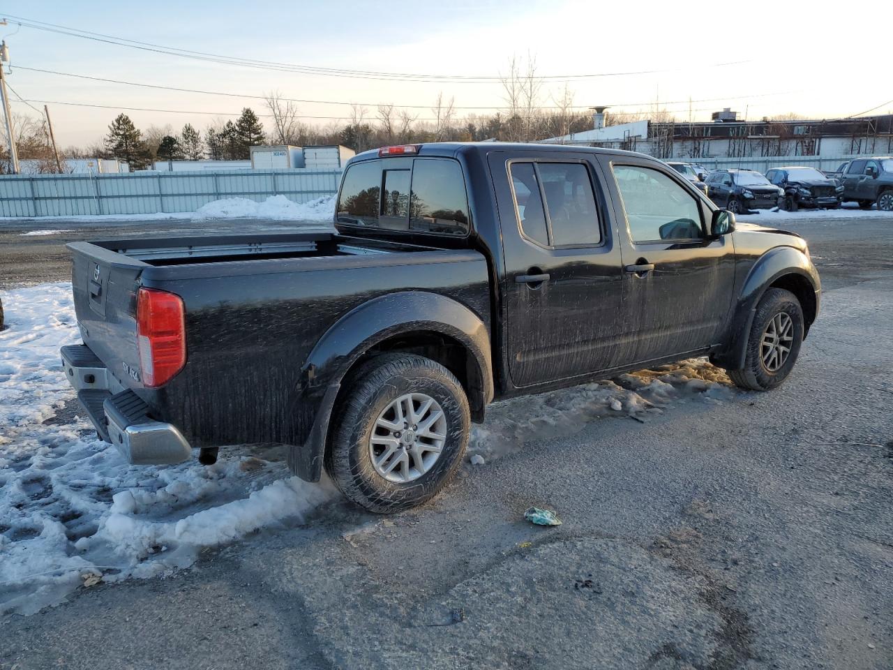 2015 Nissan Navara (Frontier) - Image 3