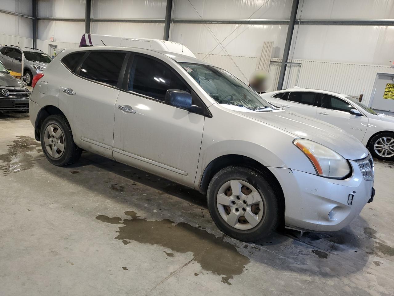 2011 Nissan Rogue - Image 4