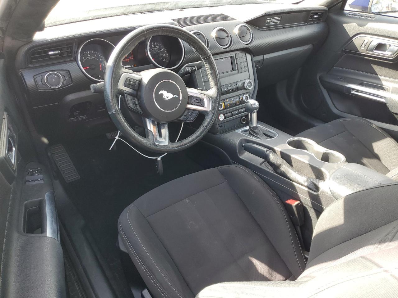 2020 Ford Mustang - Image 8