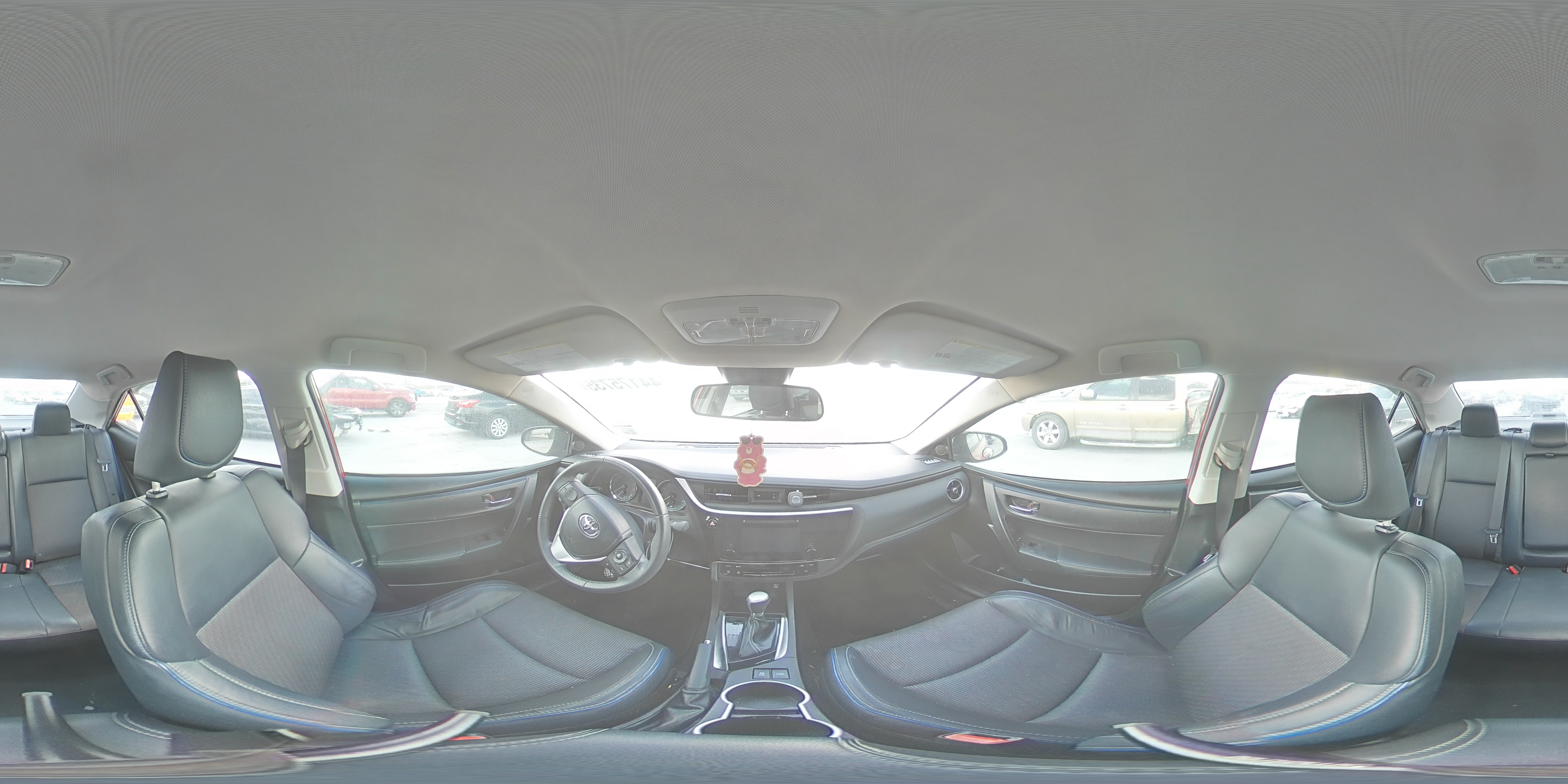 2018 Toyota Corolla - Image 12