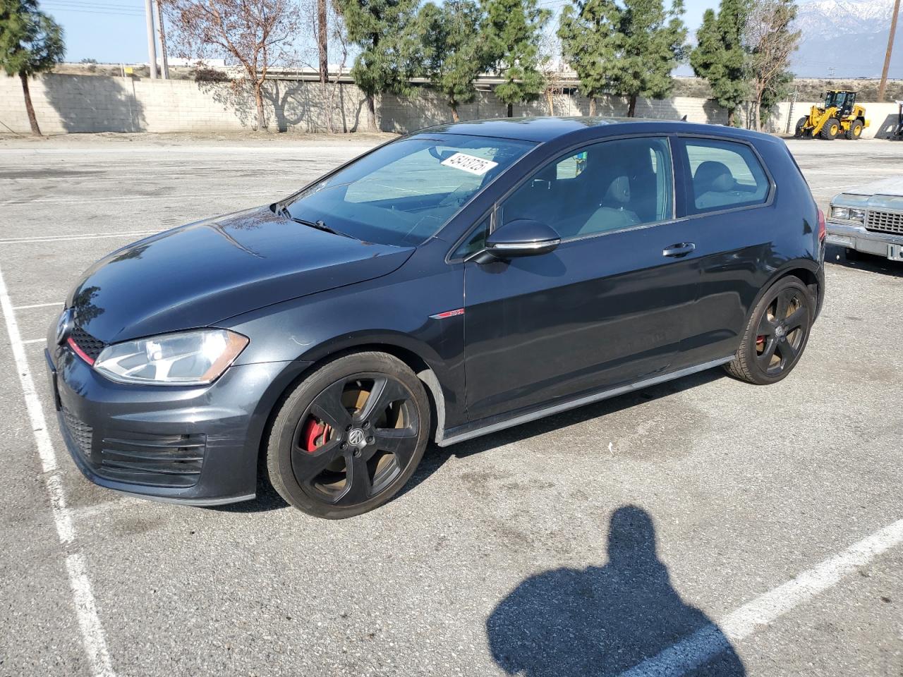 2015 Volkswagen GTI - Image 1