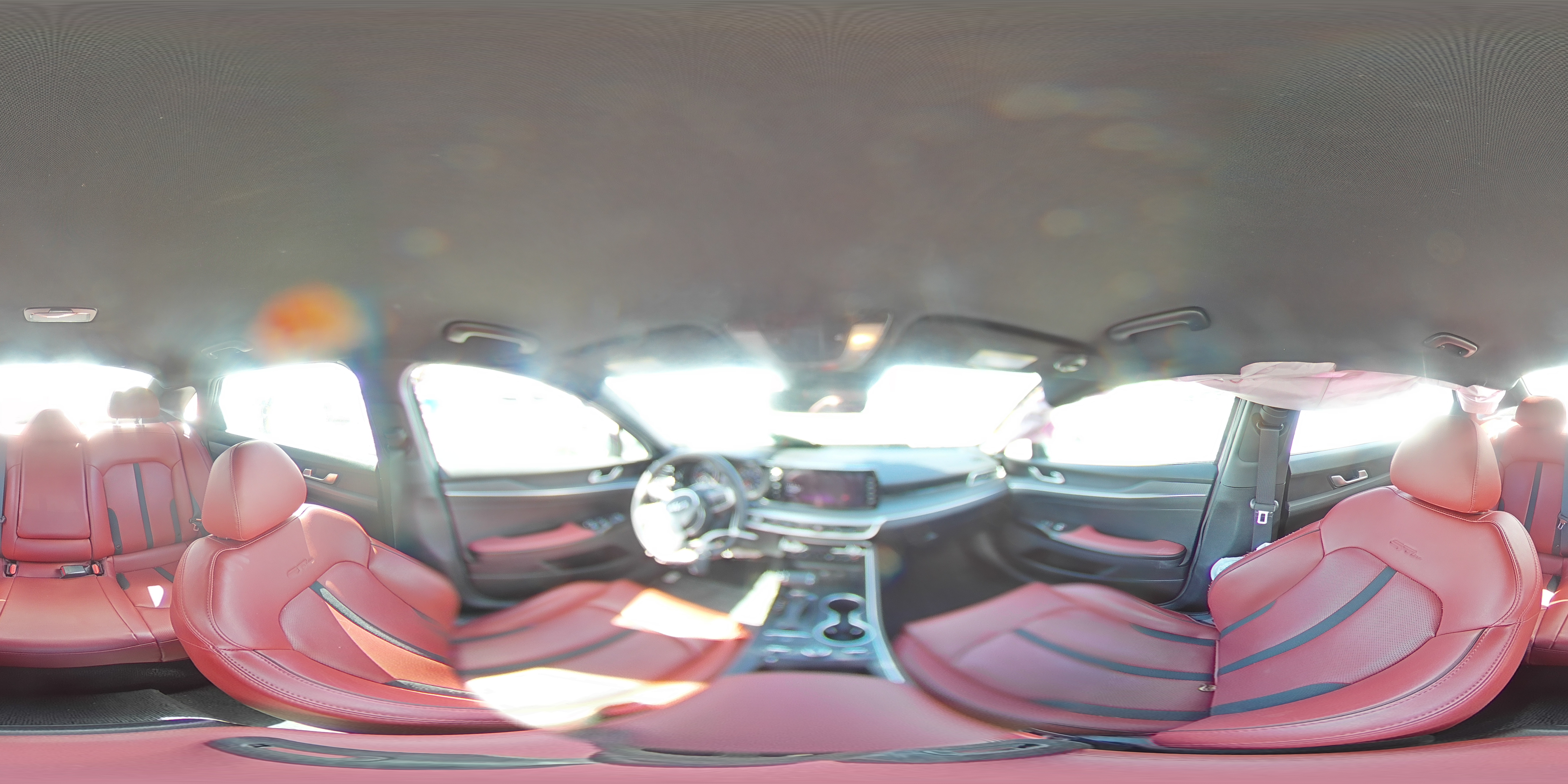 2024 Kia K5 - Image 13