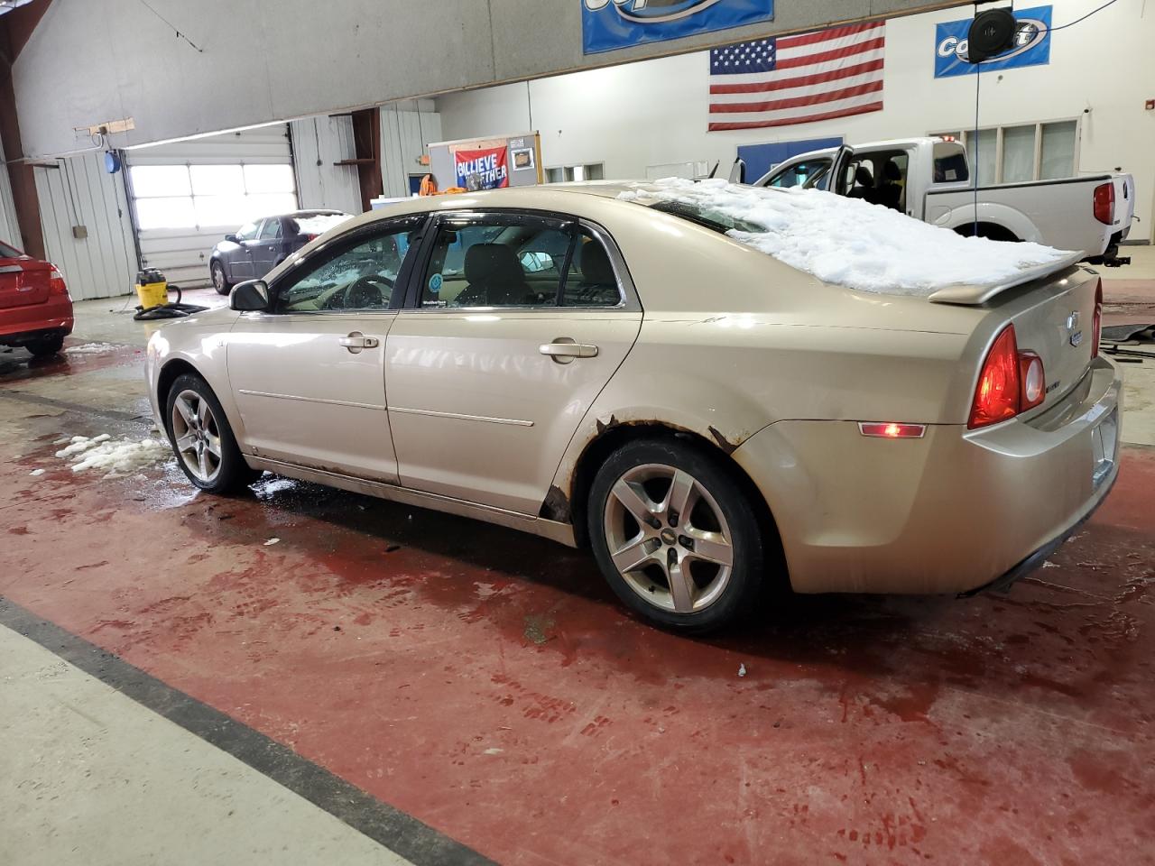 2008 Chevrolet Malibu - Image 2