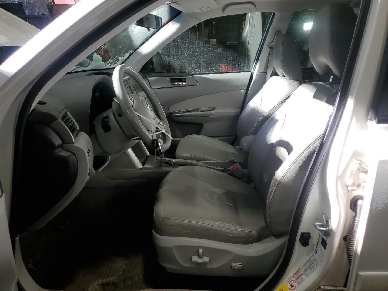 2010 Subaru Forester - Image 7