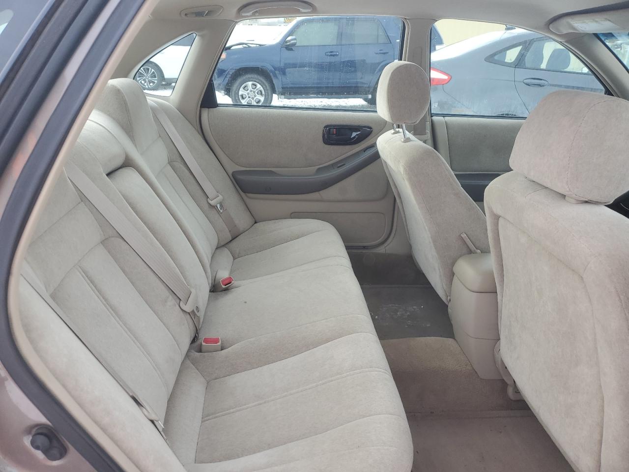 1998 Toyota Avalon - Image 10