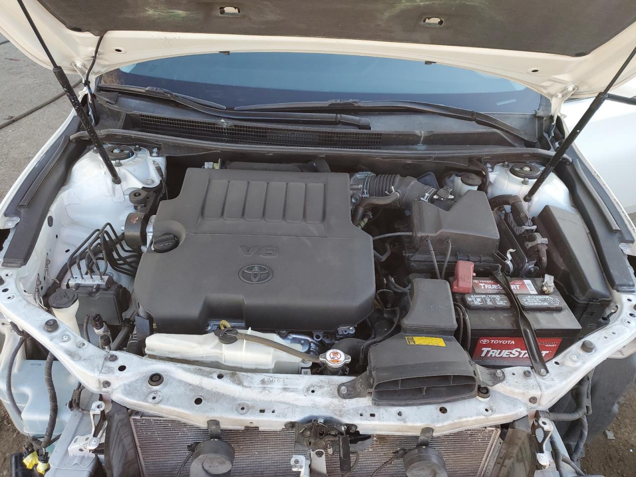 2014 Toyota Avalon - Image 11