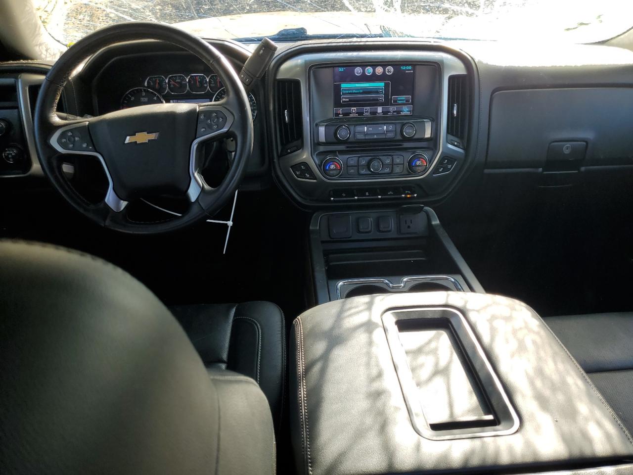 2015 Chevrolet Silverado - Image 8