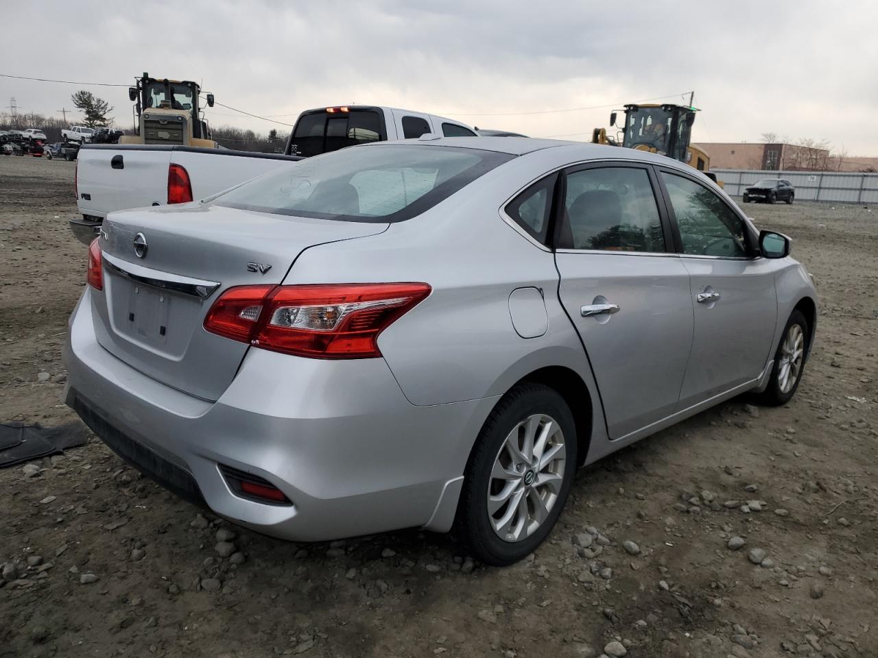 2016 Nissan Sentra - Image 3
