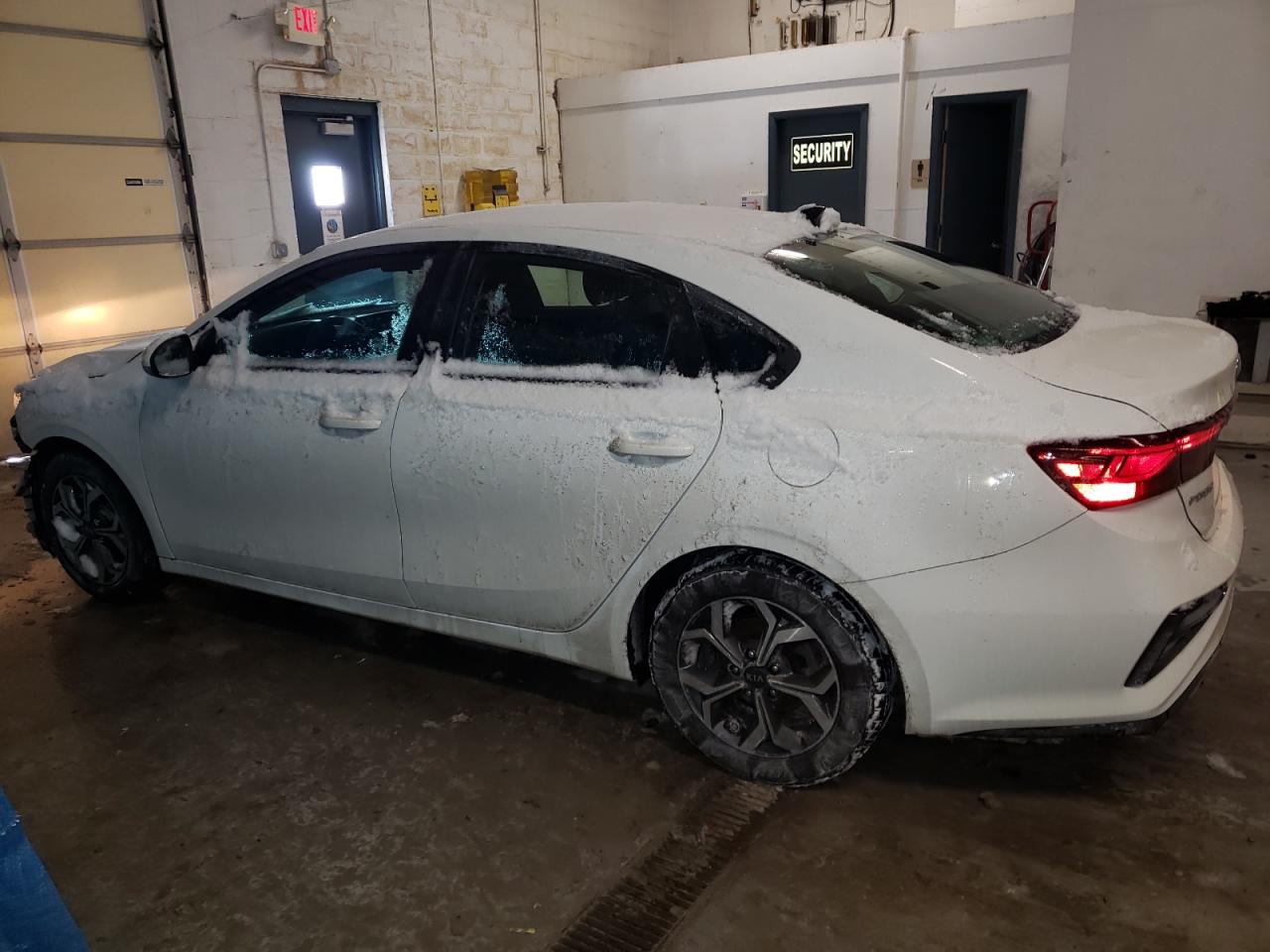 2019 Kia Forte - Image 2