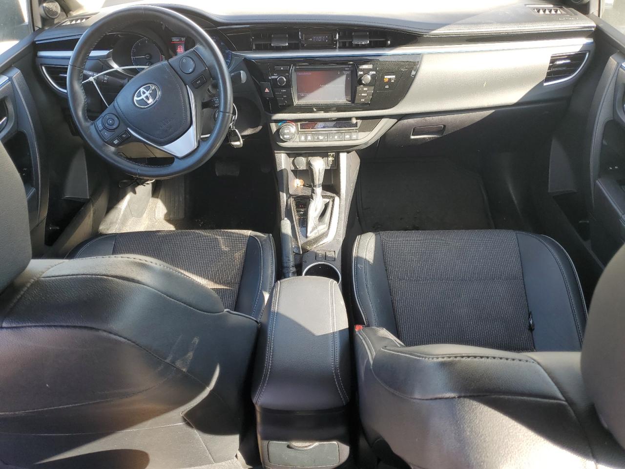 2015 Toyota Corolla - Image 8