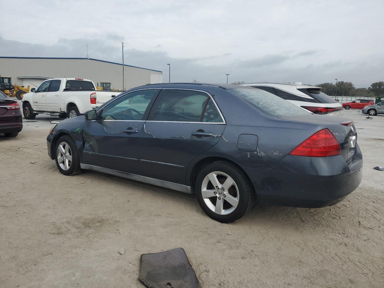 2007 Honda Accord - Image 2