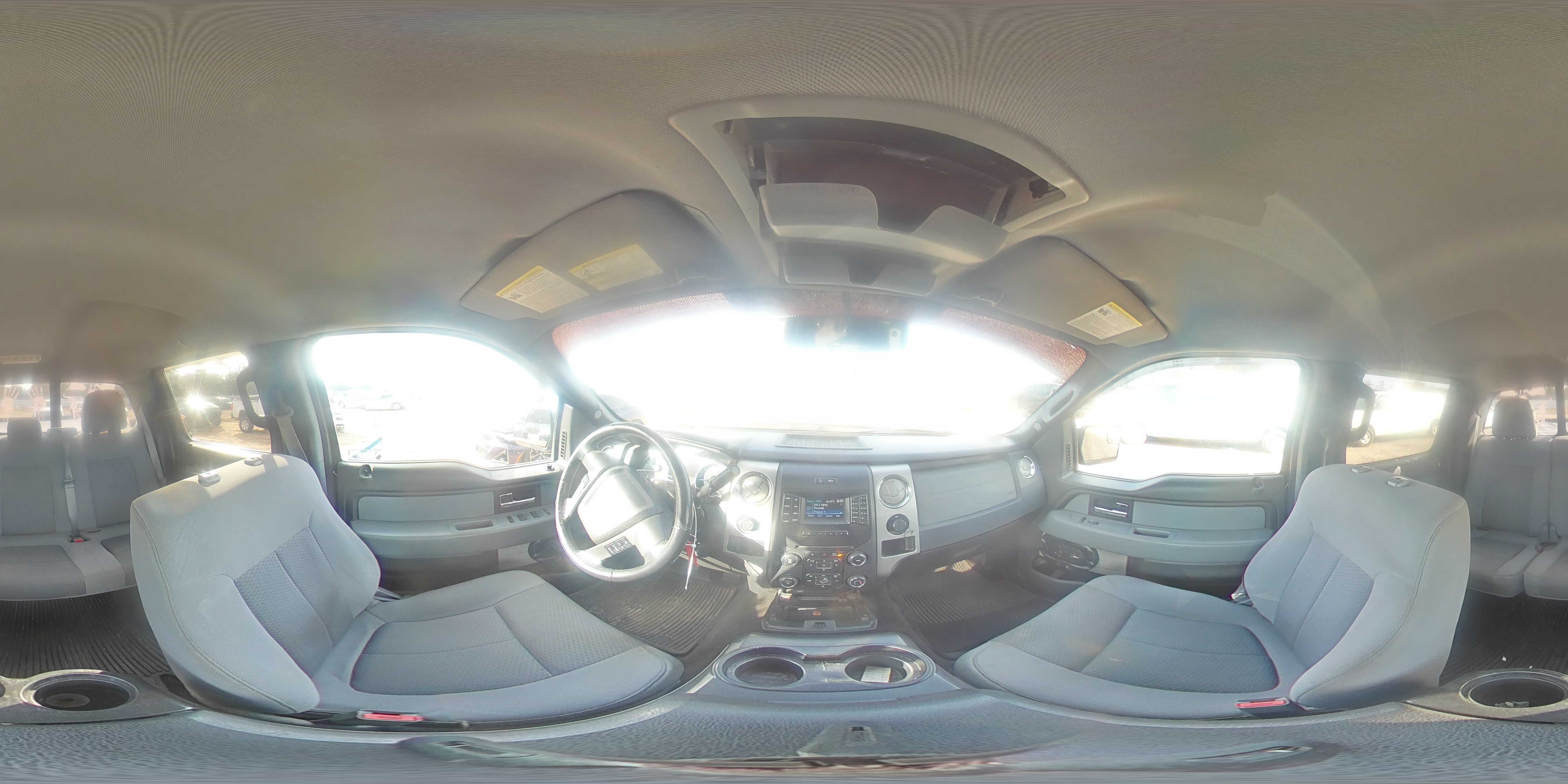2013 Ford F-150 - Image 13