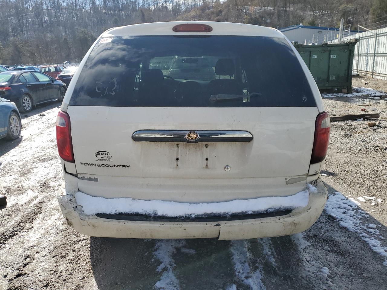 2006 Chrysler Town & Country - Image 6
