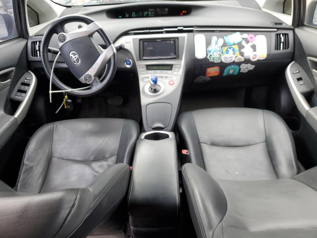 2014 Toyota Prius - Image 8