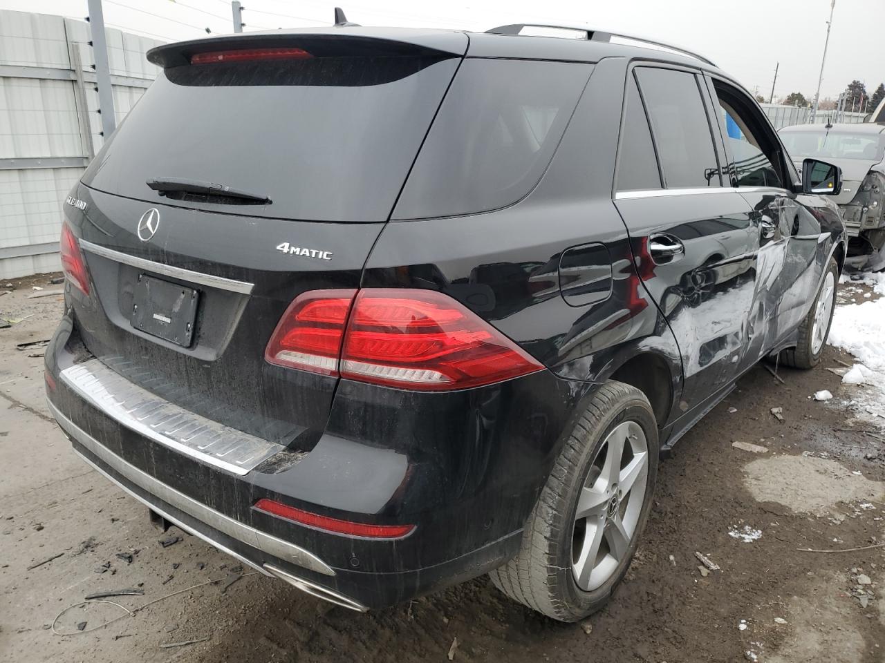 2019 Mercedes-Benz GLE - Image 3