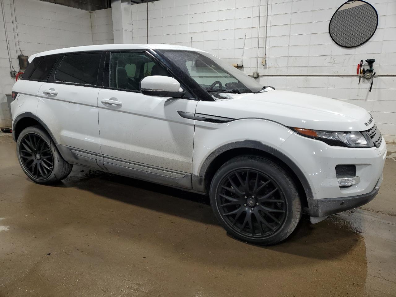 2012 Land Rover Range Rover - Image 4