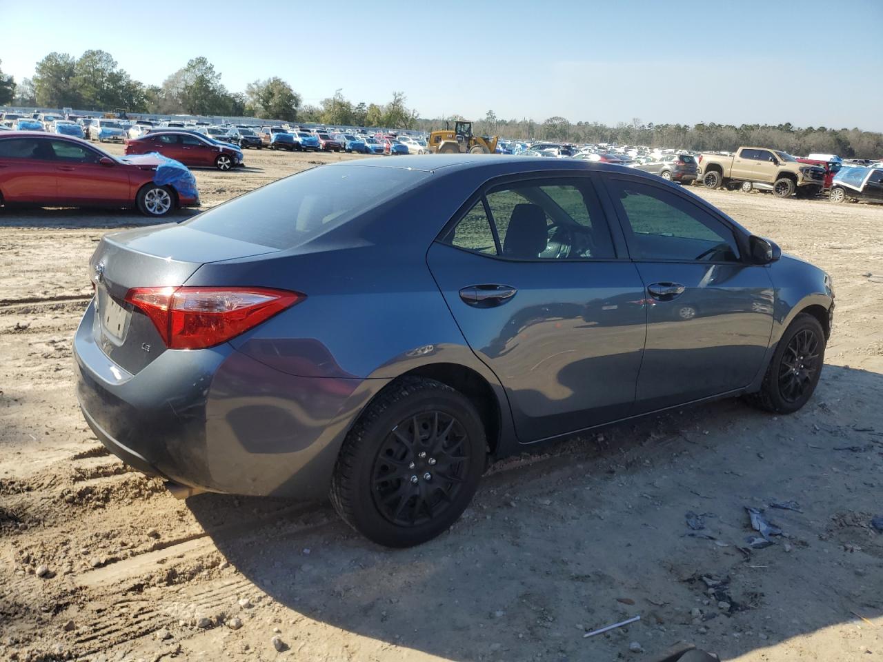 2018 Toyota Corolla - Image 3