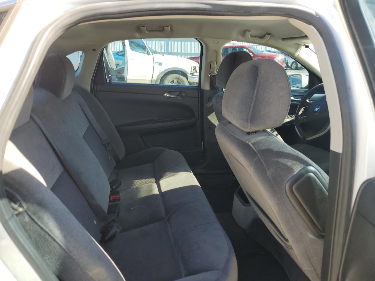 2013 Chevrolet Impala - Image 10