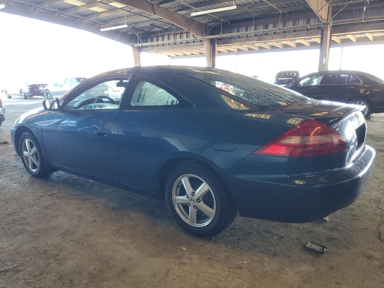 2005 Honda Accord - Image 2