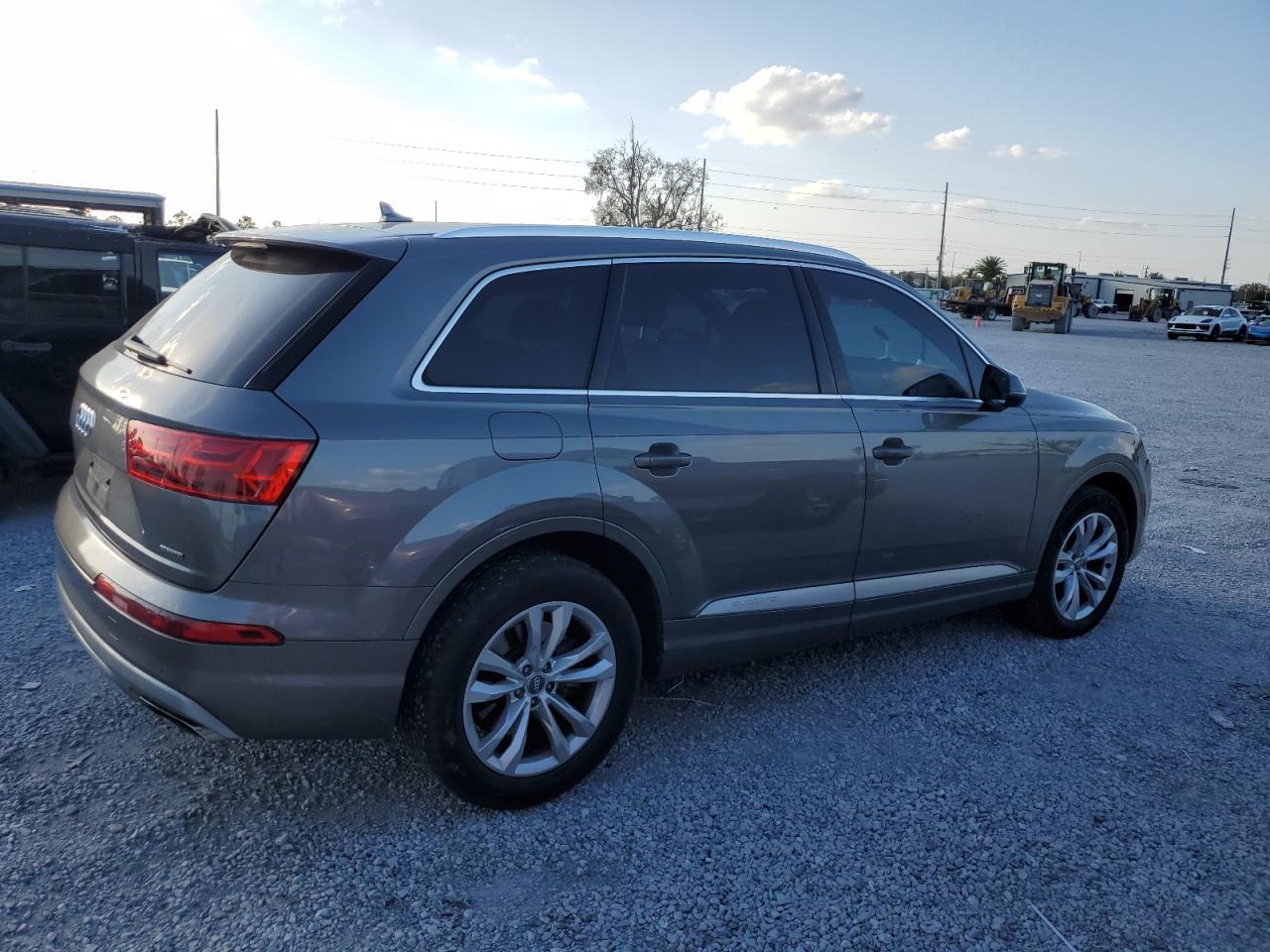 2018 Audi Q7 - Image 3