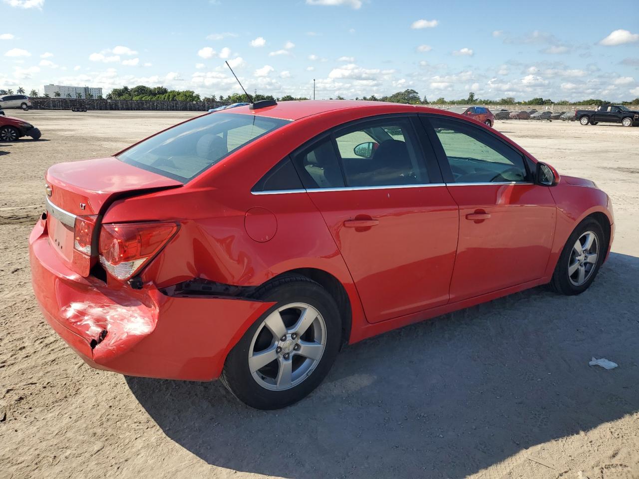 2015 Chevrolet Cruze - Image 3