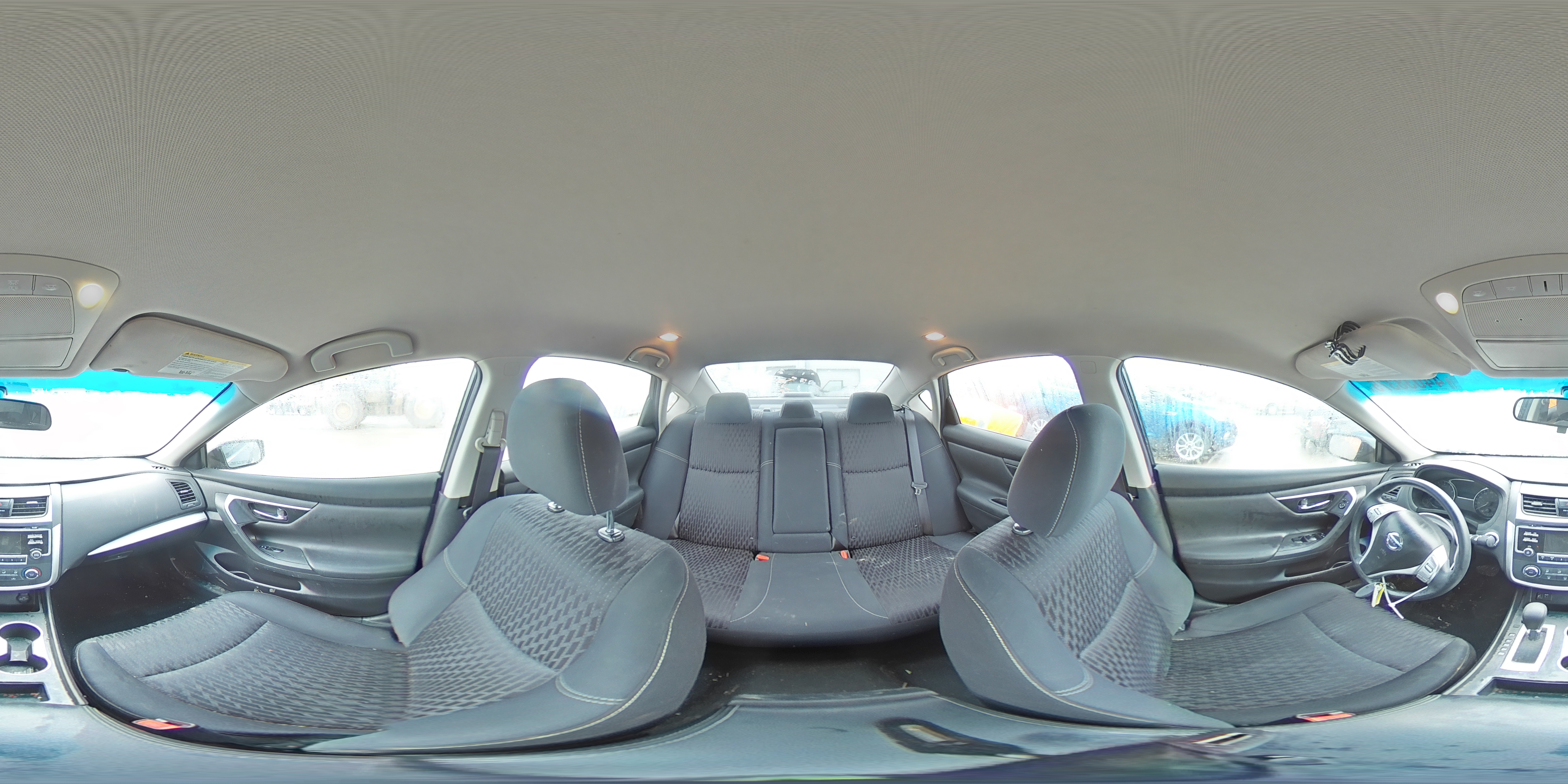 2017 Nissan Altima - Image 13