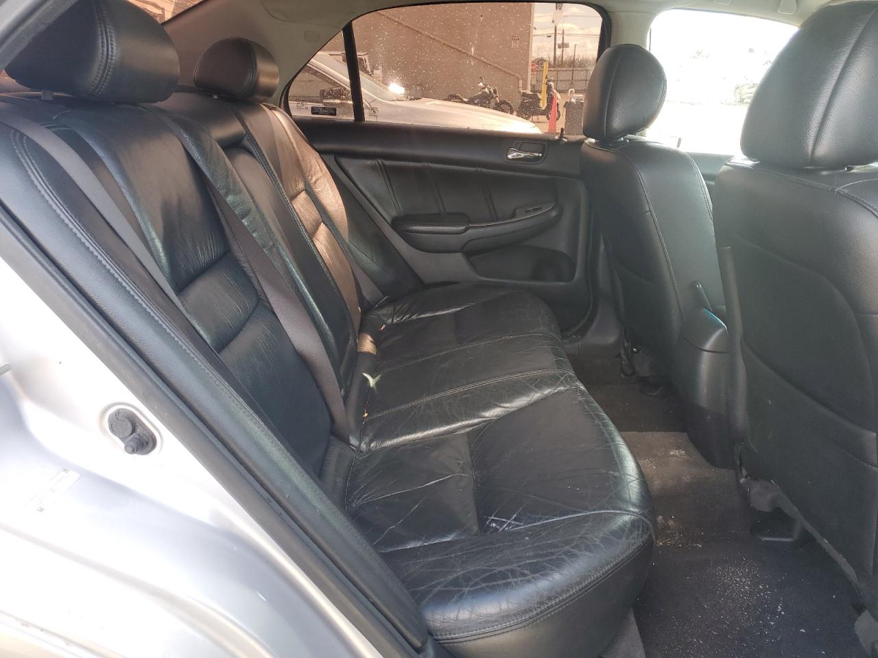 2005 Honda Accord - Image 10