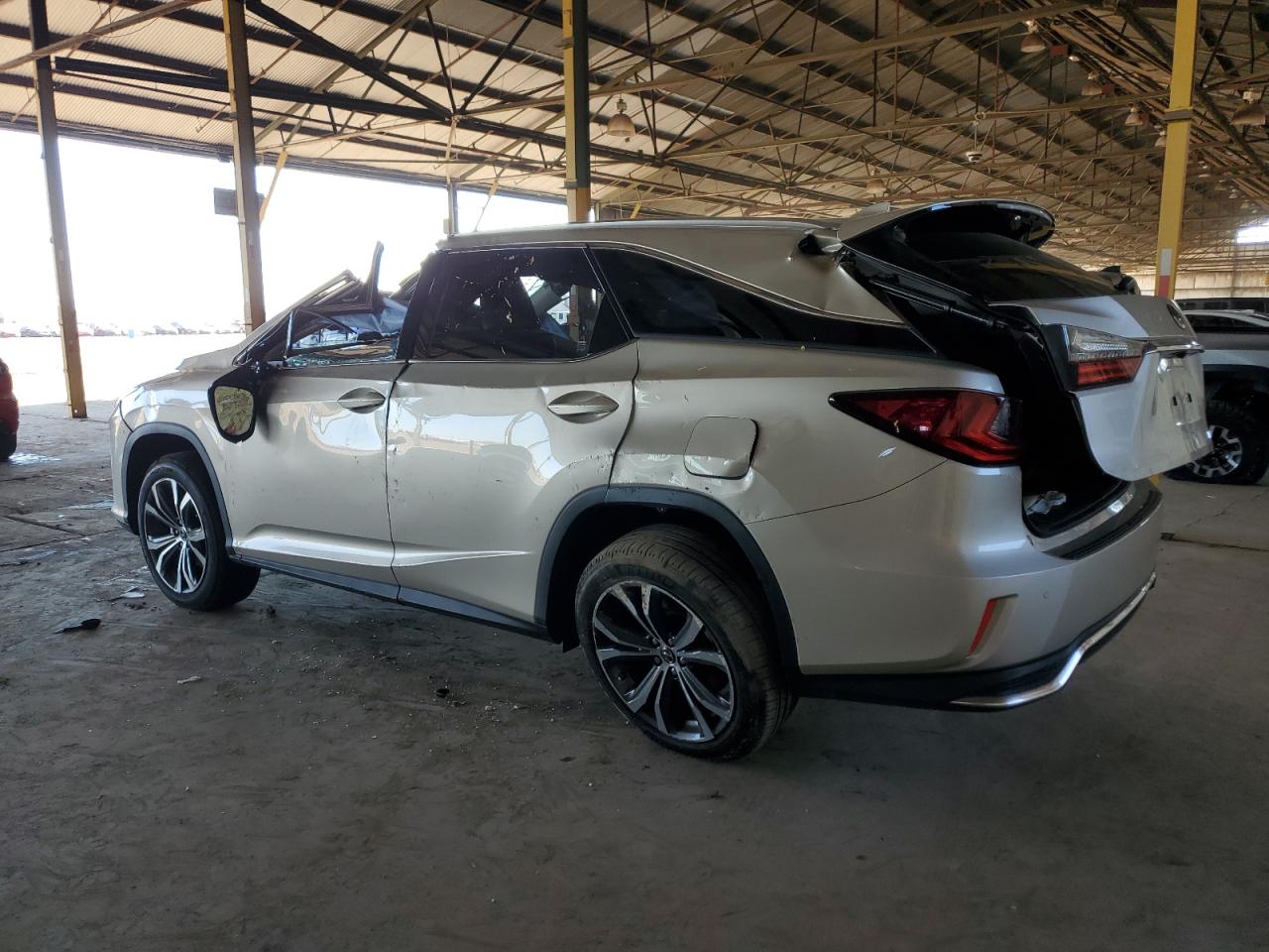 2018 Lexus RX - Image 2